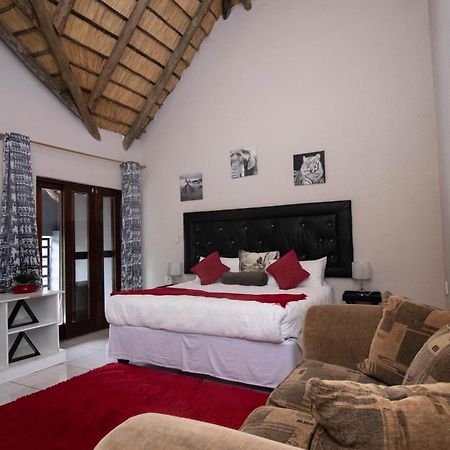 Mihandzu Guest House เฮซีวิว ภายนอก รูปภาพ
